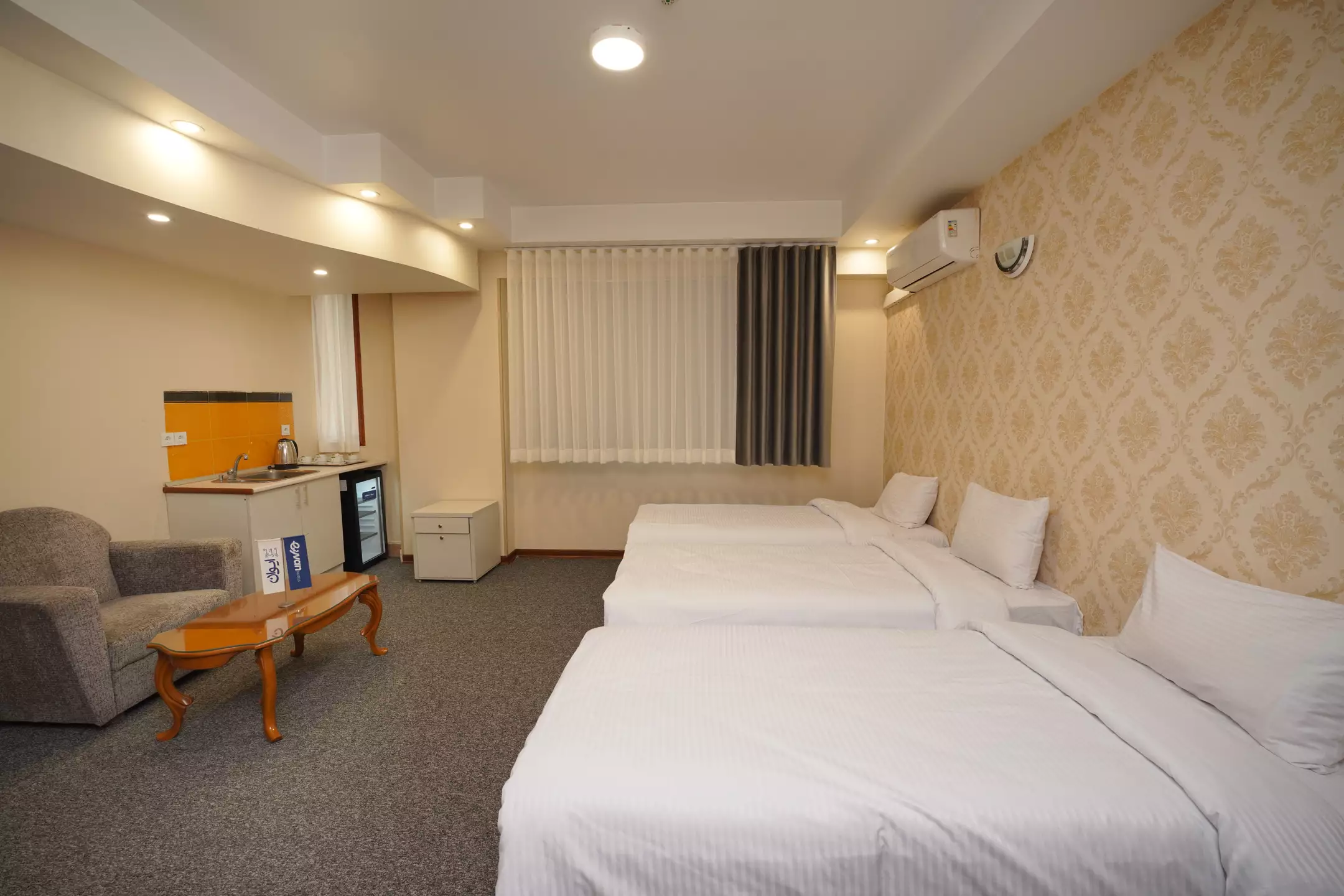 Alibaba https://cdn.alibaba.ir/ostorage/hotel-accommodation-images/69300dd542794e78685ec377_سه تخته سینگل.webp